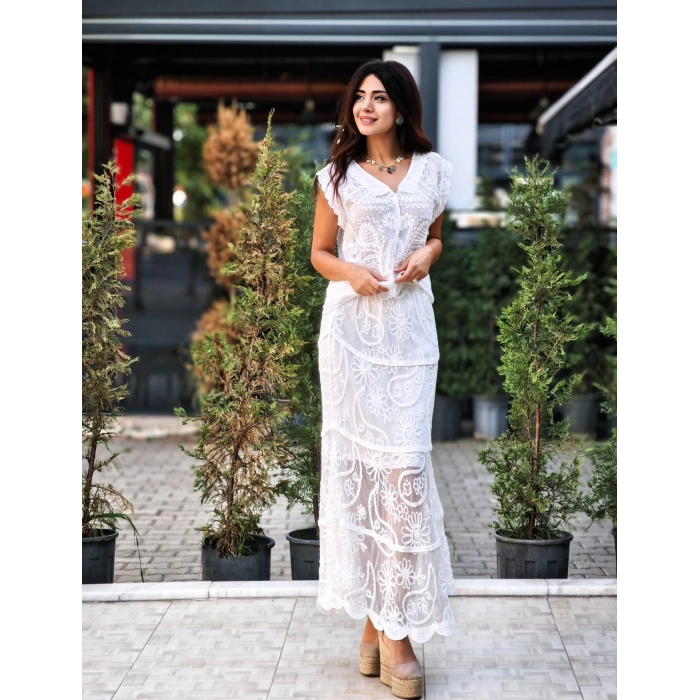 İŞLEMELİ ETEK BLUZ TAKIM