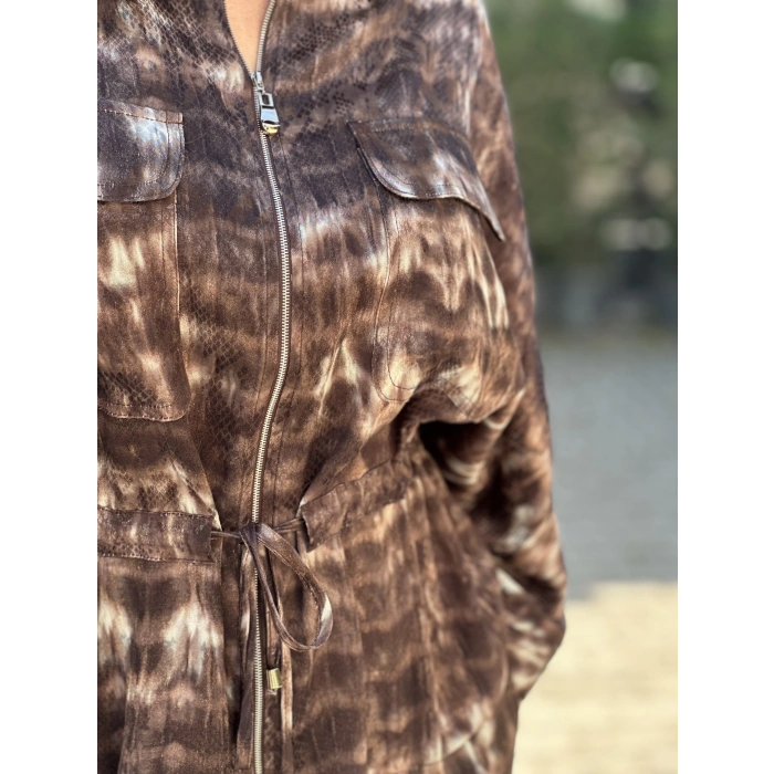 KAHVE DESENLİ FERMUARLI SATEN GÖRÜNÜMLÜ TAKIM