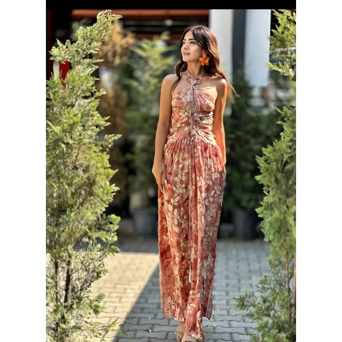 KAHVE SOMON DESENLİ İTHAL ELBİSE