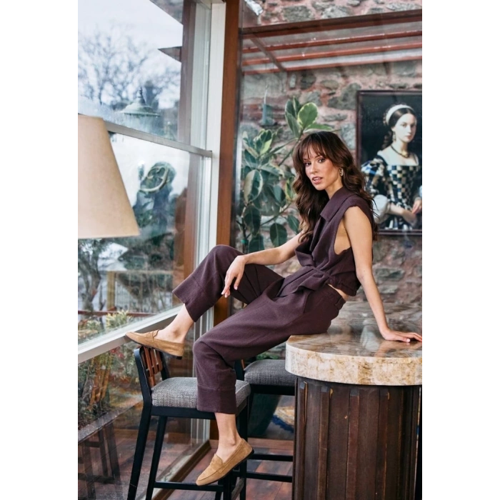 KAHVE YELEKLİ TAKIM