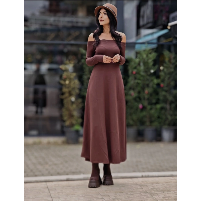 KAHVERENGİ KAYIK YAKA MODAL ELBİSE