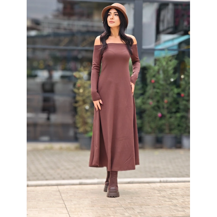 KAHVERENGİ KAYIK YAKA MODAL ELBİSE