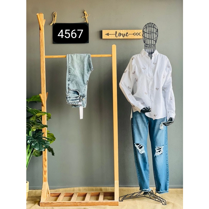 KEDİ İŞLEMELİ BEYAZ GÖMLEK