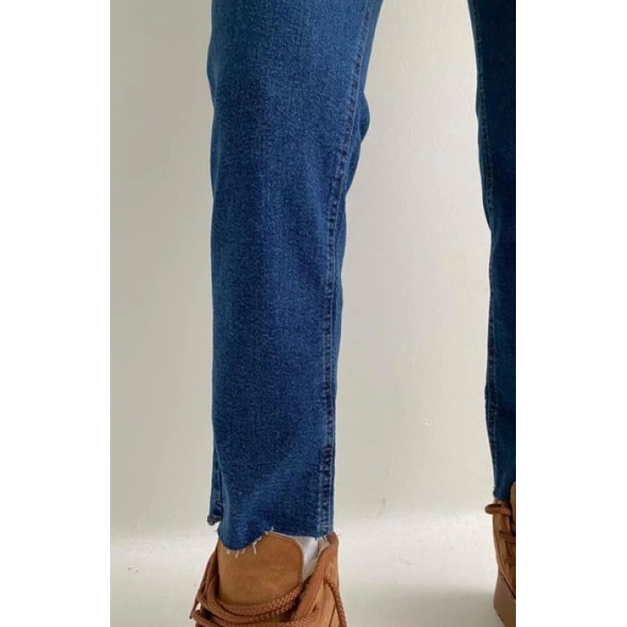 KEMERLİ KOT PANTOLON