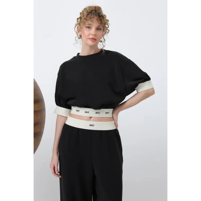 KOLLARI BELİ LASTİK DETAY MODAL BLUZ