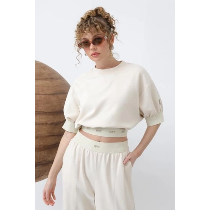 KOLLARI BELİ LASTİK DETAY MODAL BLUZ