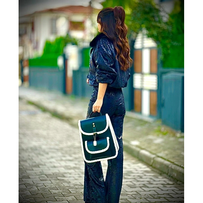 KÜRK DETAYLI SIRT ÇANTASI