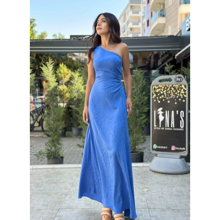 MAVİ TEK OMUZ ELBİSE