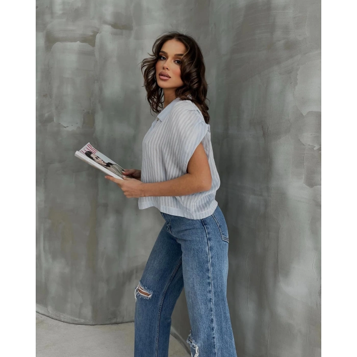 OMUZLARI PİLELİ MAVİ GÖMLEK