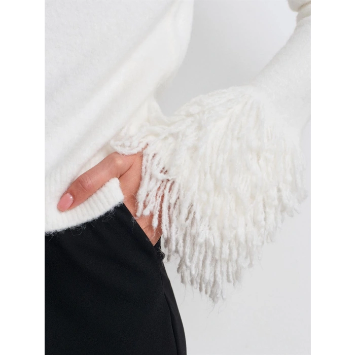 POLO YAKA DÜĞMELİ PÜSKÜLLÜ HIRKA