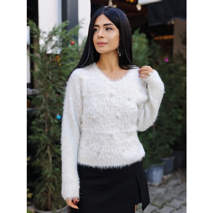 SAKALLI TAŞLI İTHAL KAZAK