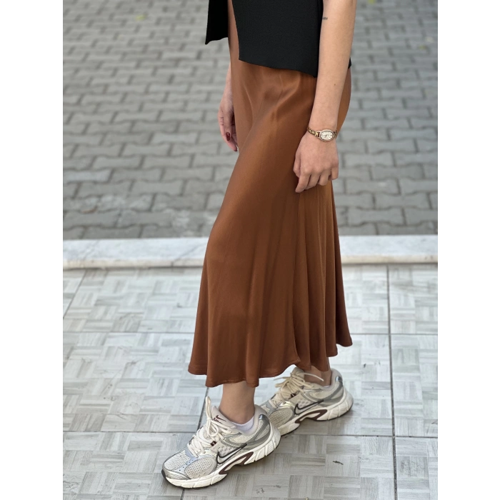 SATEN KAHVERENGİ ETEK