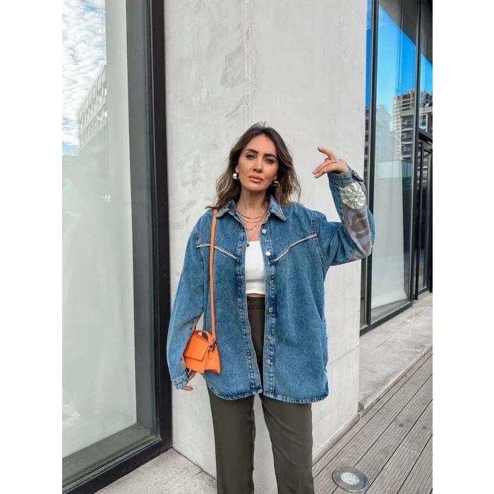 SIRTI BASKILI YAKASI TAŞLI KOT CEKET