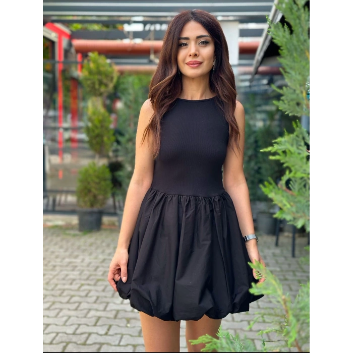 SİYAH BALON ETEK ELBİSE