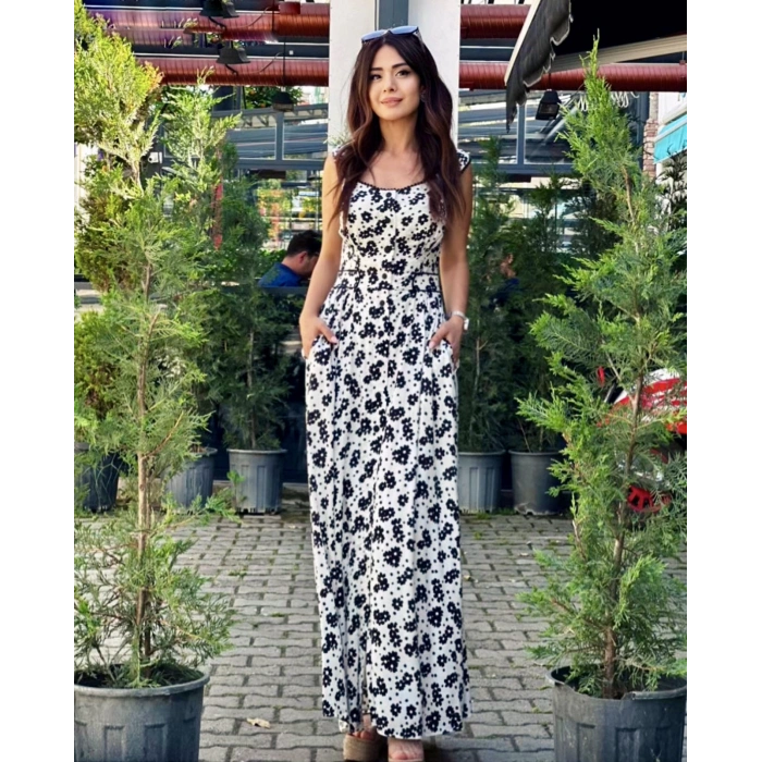 SİYAH BEYAZ ÇİÇEKLİ İTHAL KUMAŞ ELBİSE