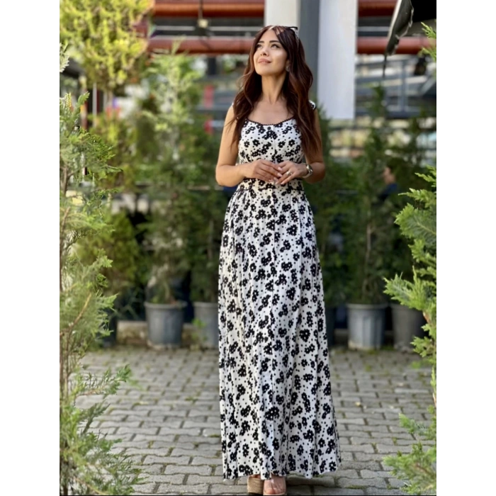 SİYAH BEYAZ ÇİÇEKLİ İTHAL KUMAŞ ELBİSE