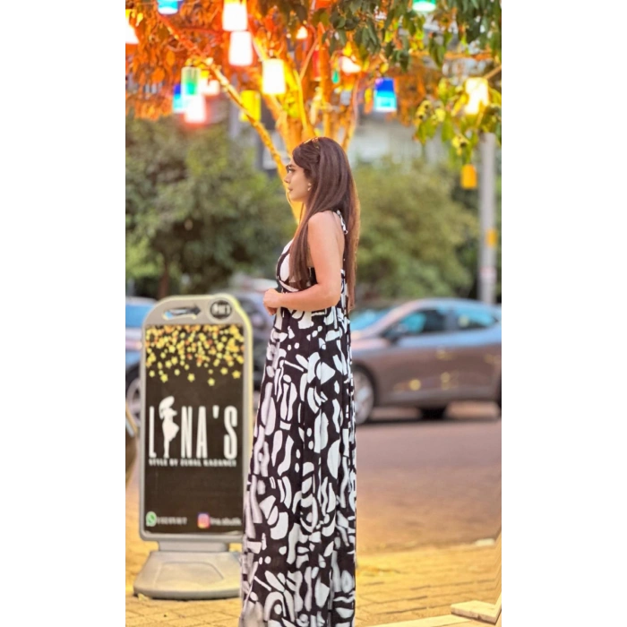 SİYAH BEYAZ DESENLİ UZUN ELBİSE