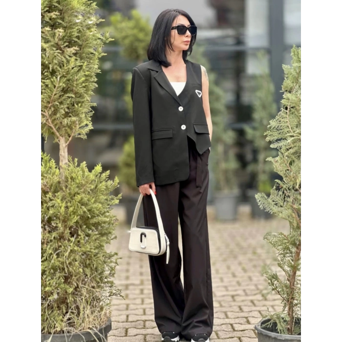 SİYAH DETAYLI BEYAZ ÇANTA