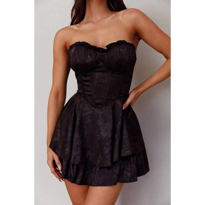 SİYAH SATEN ŞORTLU ELBİSE