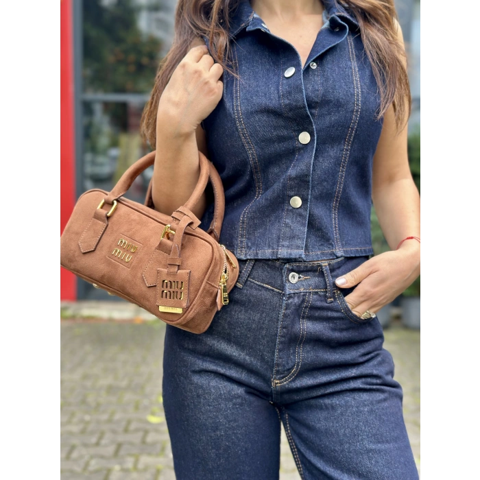 TABA RENGİ Mİ ÇANTA