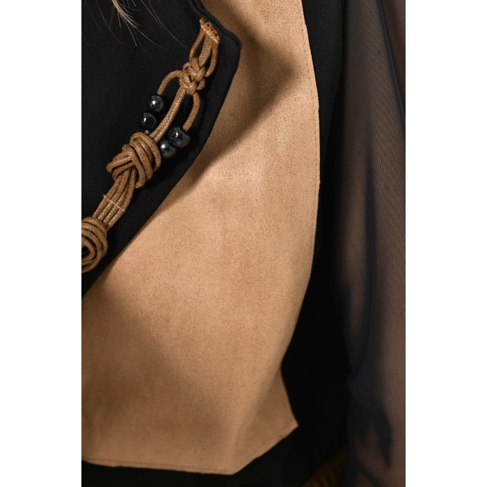 TABA SÜET DETAYLI YELEKLİ TASARIM TAKIM