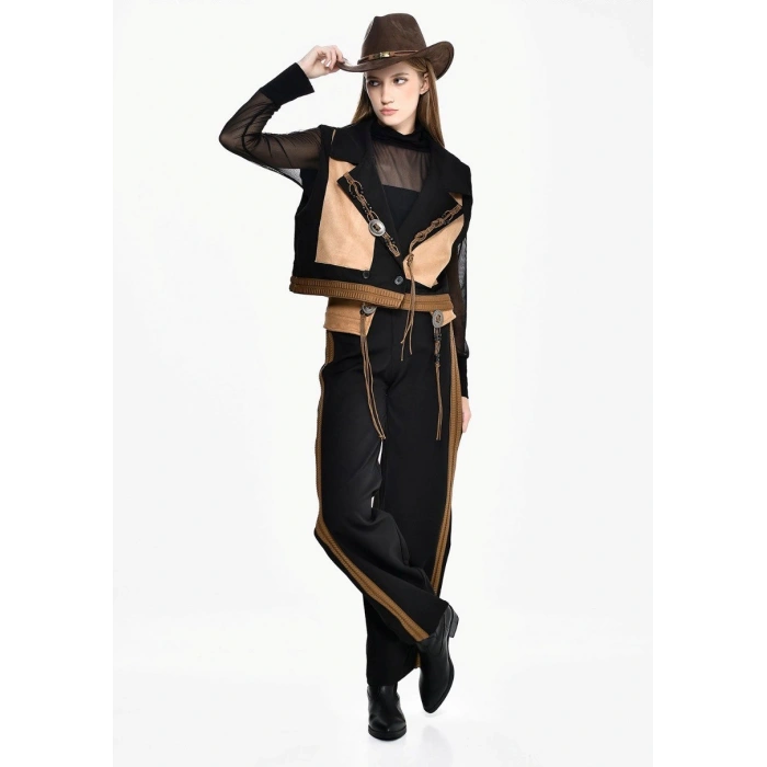 TABA SÜET DETAYLI YELEKLİ TASARIM TAKIM