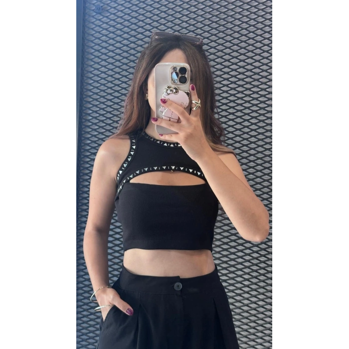 TAŞLI CROP TOP