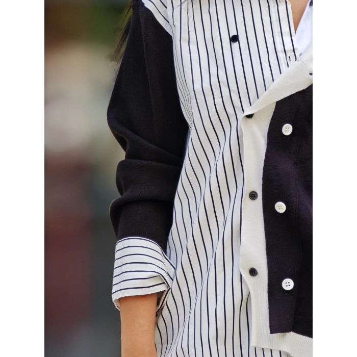 TRİKO DETAYLI SİYAH BEYAZ GÖMLEK