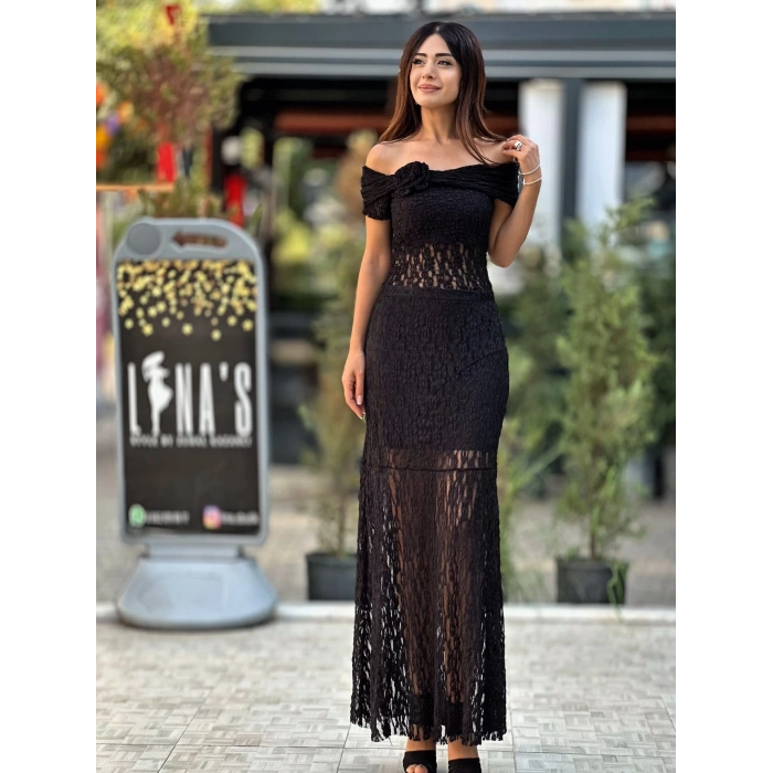 TÜL DETAY KAYIK YAKA BLUZ