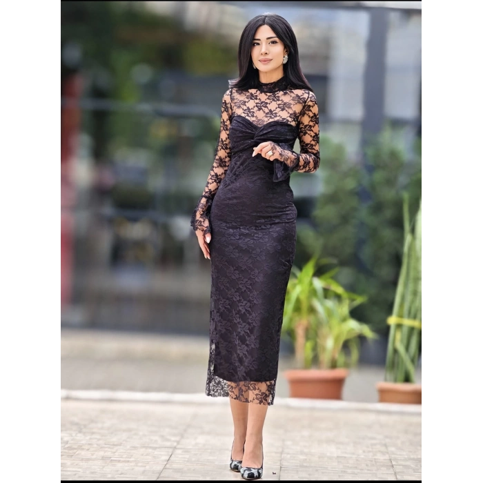 TÜL DETAY SİYAH ELBİSE