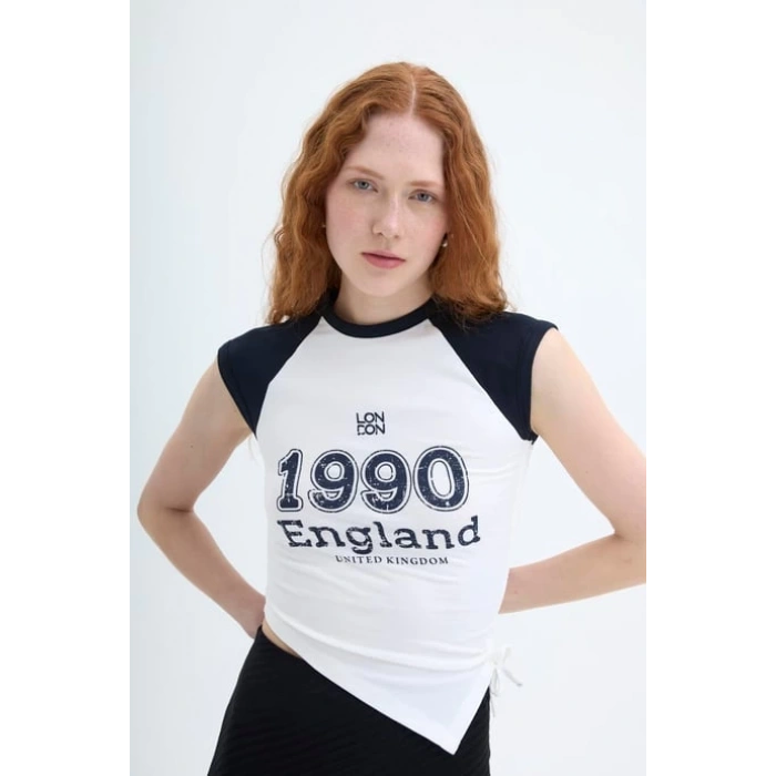 Yanı Büzgülü Kolsuz Tişört Ekru