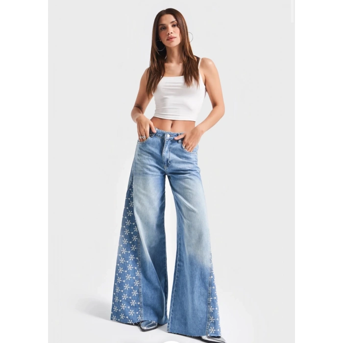 YANLARI ÇİÇEK DETAY JEAN PANTOLON