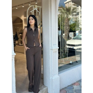 KAHVE ÇİZGİLİ TAKIM