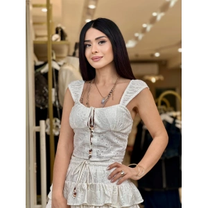 EKRU FİSTO BÜSTİYER