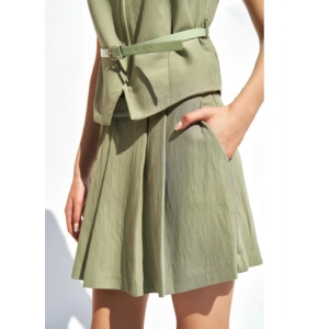 AÇIK YEŞİL ŞORT ETEK