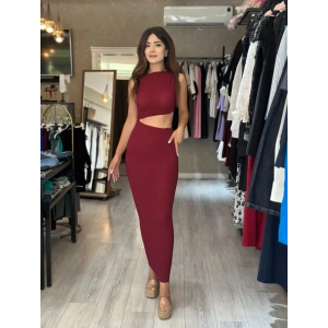 BÜRÜMCÜK DOKULU BEL DEKOLTELİ ELBİSE