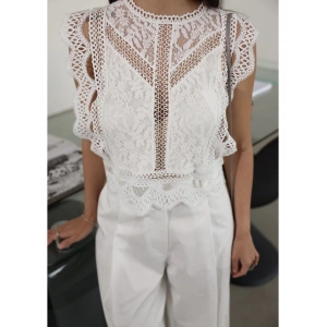 GÜPÜRLÜ SIRT FERMUARLI BLUZ