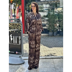 KAHVE DESENLİ FERMUARLI SATEN GÖRÜNÜMLÜ TAKIM