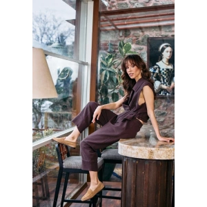 KAHVE YELEKLİ TAKIM