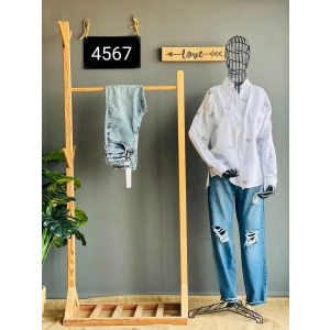 KEDİ İŞLEMELİ BEYAZ GÖMLEK