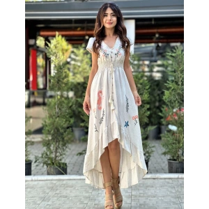 NAKIŞ İŞLEMELİ ARKA UZUN ELBİSE