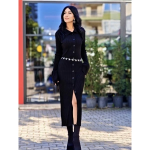 SİYAH POLO YAKA TRİKO ELBİSE