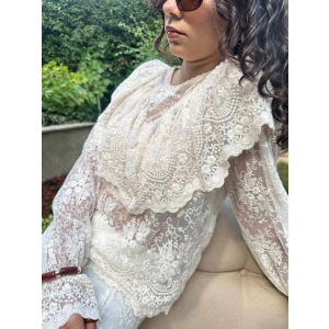 YAKASI VOLANLI GÜPÜR BLUZ