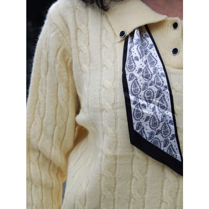 FULARLU TRİKO KAZAK