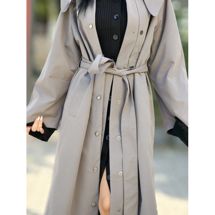 İTHAL KUMAŞ SIRTI BAĞLAMA DETAY TRENCH GRİ