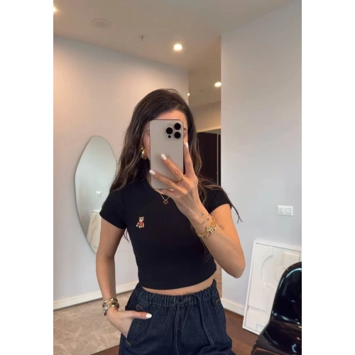 Bisiklet Yaka Kısa Kollu Nakışlı Crop - Siyah