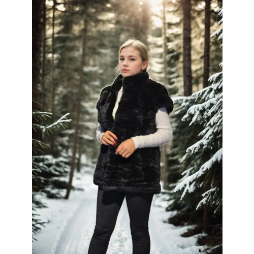 Kadın Kolsuz Hakiki Kürk - Siyah