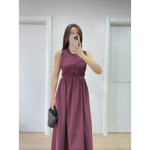 Kolsuz Göğüs Lastıklı Uzun Elbise - Bordo