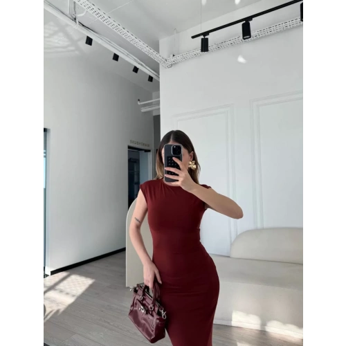 Kolsuz Uzun Likralı Elbise - Bordo