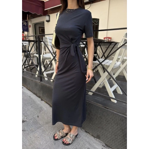 Osy Modal Yumuşak Dokulu Kumaş Bisiklet Yaka Kısa Kollu Kuşaklı Uzun Elbise - Füme